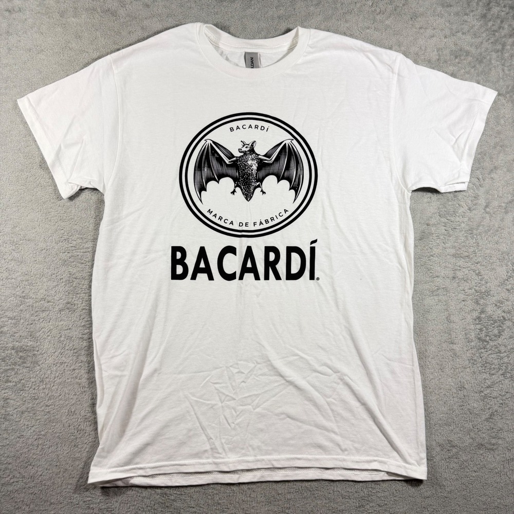 Bacardi Graphic T-Shirt Mens Medium White Bat Logo Short Sleeve Gildan Tee